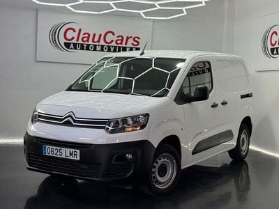 Usado Citroën Berlingo 100 CV (73 kW) 2021 Blanco Monovolumen