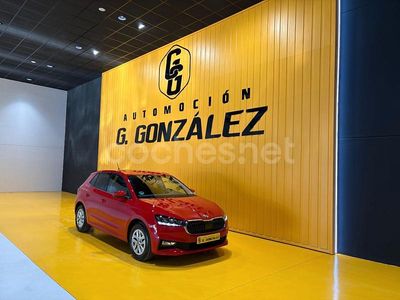 Rojo Usado 2025 Skoda Fabia Selection Berlina | 19.900 € (Precio justo)
