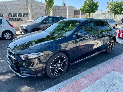 Usado Mercedes A250 218 CV (160 kW) 2022 Negro Berlina