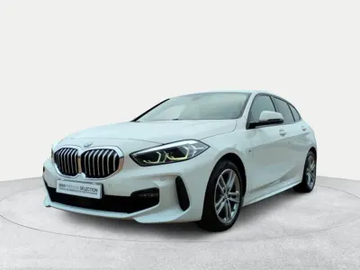 Usado BMW 118 Shadowline 150 CV (110 kW) 2023 Blanco Utilitario