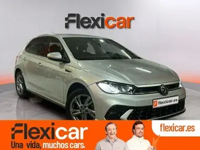 Usado VW Polo R-line 110 CV (80 kW) 2023 Gris Utilitario