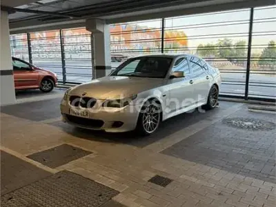 Usado BMW 530 231 CV (169 kW) 2003 Gris / plata Berlina
