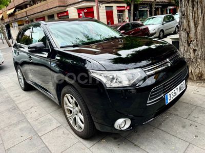 Mitsubishi Outlander P-HEV
