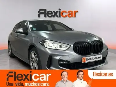Begagnad BMW 120 190 HK (139 kW) 2022 Grå Halvkombi