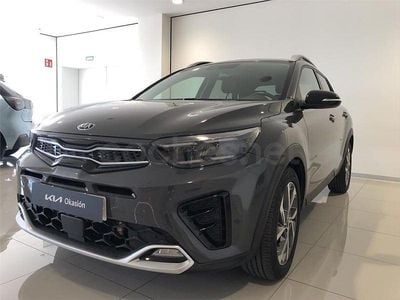 Usado Kia Stonic GT-Line 100 HP (73 kW) 2021 Cinzento SUV