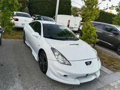 Usado Toyota Celica 143 CV (105 kW) 2004 Blanco Coupe