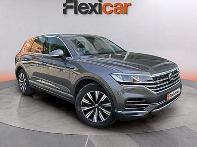 Usado VW Touareg 381 CV (280 kW) 2021 Gris SUV