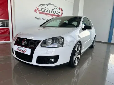 Usado VW Golf VI GTI 200 CV (147 kW) 2009 Blanco Utilitario