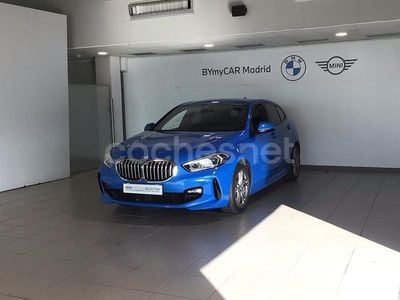 Usado BMW 118 Executive 150 CV (110 kW) 2022 Azul Utilitario