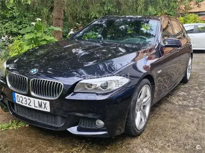 Käytetty BMW 530 Sport Line 245 HP (180 kW) 2012 Sininen Farmari