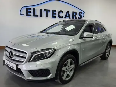 Usado Mercedes GLA220 AMG line 177 CV (130 kW) 2016 Plateado SUV