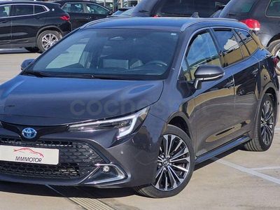 Usado Toyota Corolla Sport 140 CV (102 kW) 2024 Gris / plata Familiar