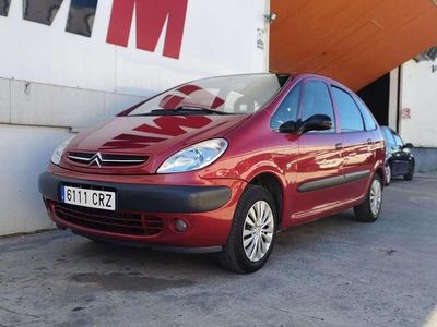 Brugt Citroën Xsara Picasso Exclusive 95 HK (69 kW) 2004 Rød MPV
