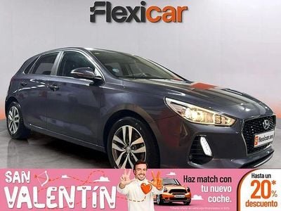Gris Usado 2018 Hyundai i30 GO! Berlina | 15.490 € (Un poco caro)