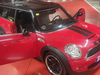 Usado Mini Cooper S Clubman 175 CV (128 kW) 2010 Rojo Familiar