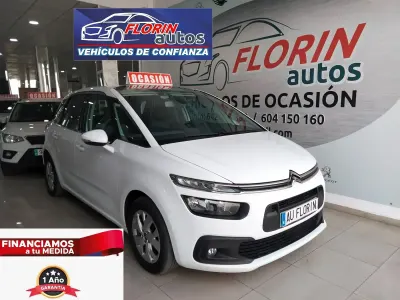 Käytetty Citroën C4 Feel 130 HP (95 kW) 2020 Valkoinen