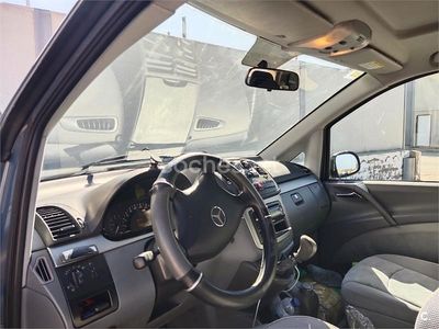 Usado Mercedes Viano 150 CV (110 kW) 2005 Azul Monovolumen