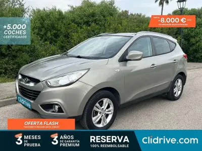 Usado Hyundai ix35 Comfort 114 CV (83 kW) 2011 Beige SUV