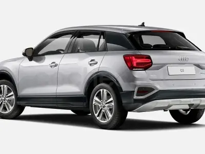 Usado Audi Q2 Advanced Plus 116 CV (85 kW) 2025 Gris / plata SUV