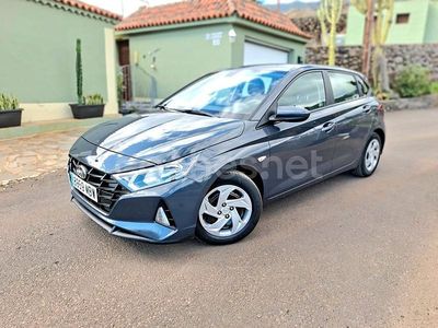 Gris / plata Usado 2022 Hyundai i20 Berlina | 12.990 € (Precio justo)