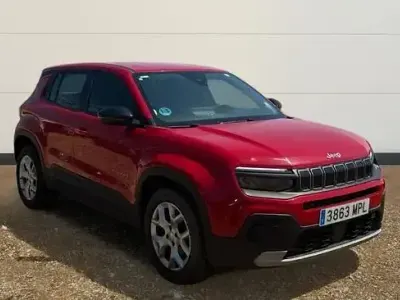 Usado Jeep Avenger Altitude 100 CV (73 kW) 2024 Rojo SUV
