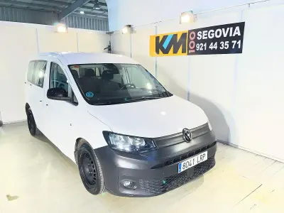 Usado VW Caddy 122 CV (89 kW) 2021 Blanco Monovolumen