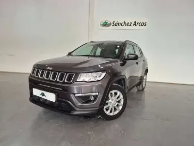 Usado Jeep Compass Longitude 129 CV (94 kW) 2020 Gris SUV