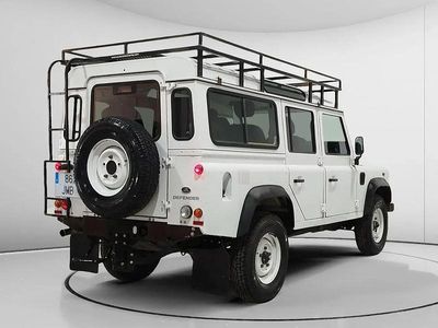Używany Land Rover Defender 122 KM (89 kW) 2016 Biały Kombi