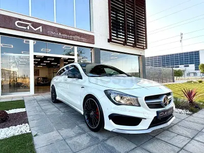 Usado Mercedes CLA45 AMG Shooting Brake