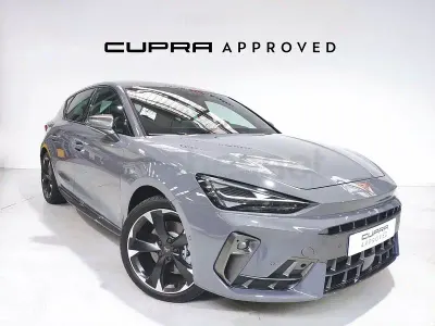 Usado Cupra Leon 204 CV (150 kW) 2026 Gris / plata Berlina