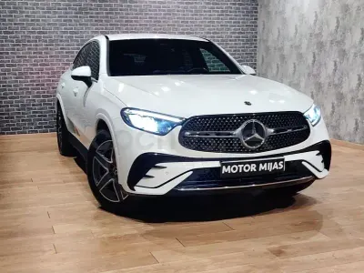 Usado Mercedes GLC300e 269 CV (197 kW) 2024 Blanco Coupe