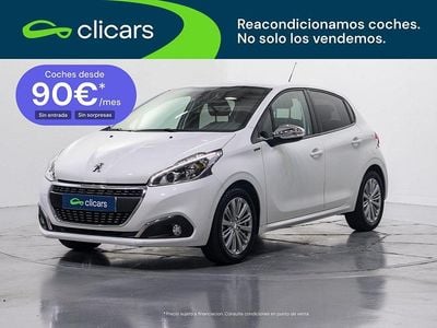 Usado Peugeot 208 Signature Sky 82 CV (60 kW) 2019 Blanco Utilitario