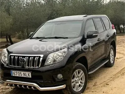 Begagnad Toyota Land Cruiser Limited 190 HK (139 kW) 2012 Svart SUV