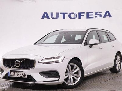 Usado Volvo V60 Momentum 197 CV (144 kW) 2021 Blanco Familiar