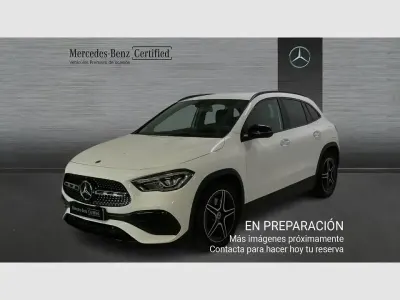 Usado Mercedes GLA200 163 CV (119 kW) 2022 Blanco SUV