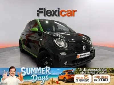 Usado Smart ForFour Electric Drive 60 kW (82 CV) 2017 Negro