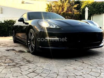 Usado Porsche Panamera 250 CV (183 kW) 2012 Negro Utilitario