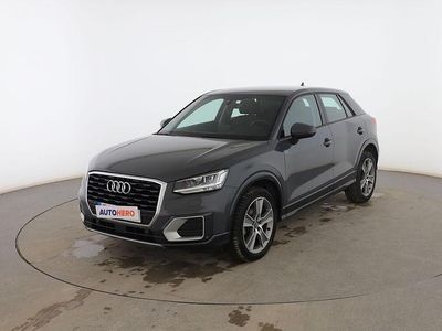 Usado Audi Q2 Design 116 CV (85 kW) 2019 Gris SUV