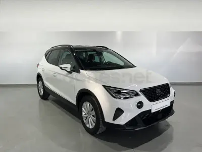 Usado Seat Arona Style 115 CV (84 kW) 2025 Blanco SUV
