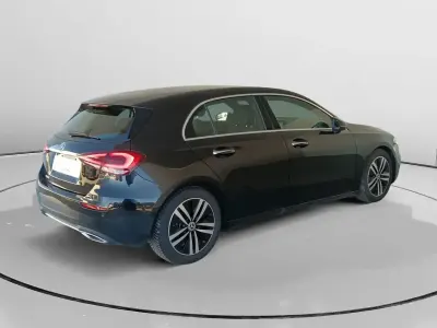 Usado Mercedes A180 Progressive 136 HP (100 kW) 2022 Preto Sedan