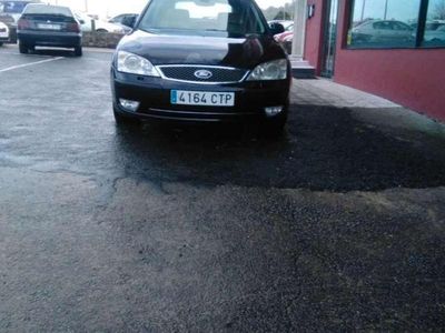 Negro Usado 2004 Ford Mondeo Futura Berlina | 2200 € (Precio justo)