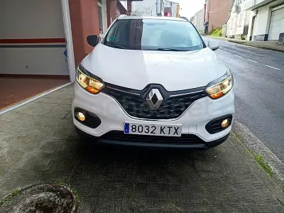 Usado Renault Kadjar Version S 115 CV (84 kW) 2019 Blanco SUV