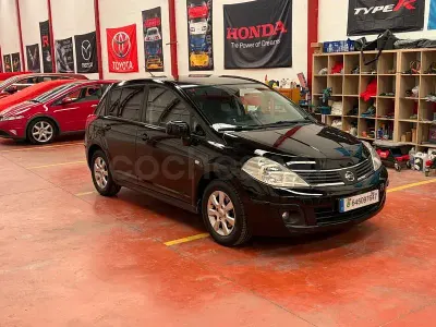 Usado Nissan Tiida Tekna 105 CV (77 kW) 2008 Negro Berlina