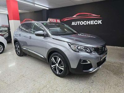 Usado Peugeot 3008 Allure 131 CV (96 kW) 2019 Gris SUV