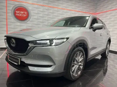 Usado Mazda CX-5 150 CV (110 kW) 2021 Gris / plata SUV