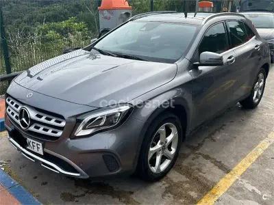 Usado Mercedes GLA200 136 CV (100 kW) 2017 Gris / plata SUV