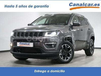 Usado Jeep Compass Trailhawk 240 CV (176 kW) 2021 Gris / plata SUV