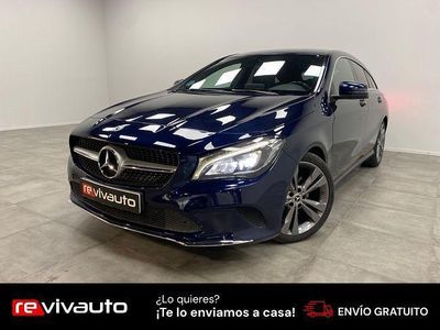 Usado Mercedes CLA200 Shooting Brake 136 CV (100 kW) 2018 Azul Familiar