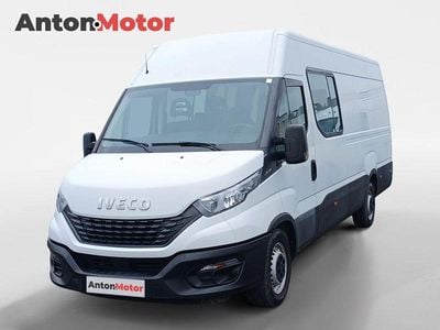 Usado Iveco Daily 136 CV (100 kW) 2021 Blanco Berlina