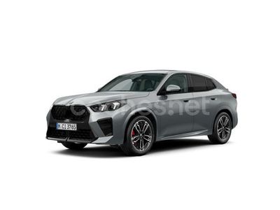 Gris / plata Usado 2025 BMW X2 Comfort Edition SUV | 47.500 € (Caro)
